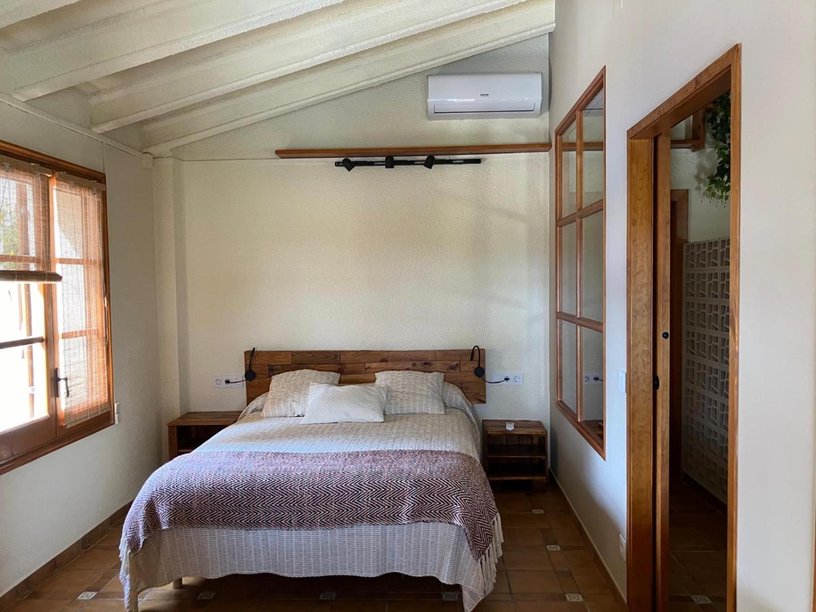 Apartment With Private Pool And Garden San Martín Sarroca المظهر الخارجي الصورة