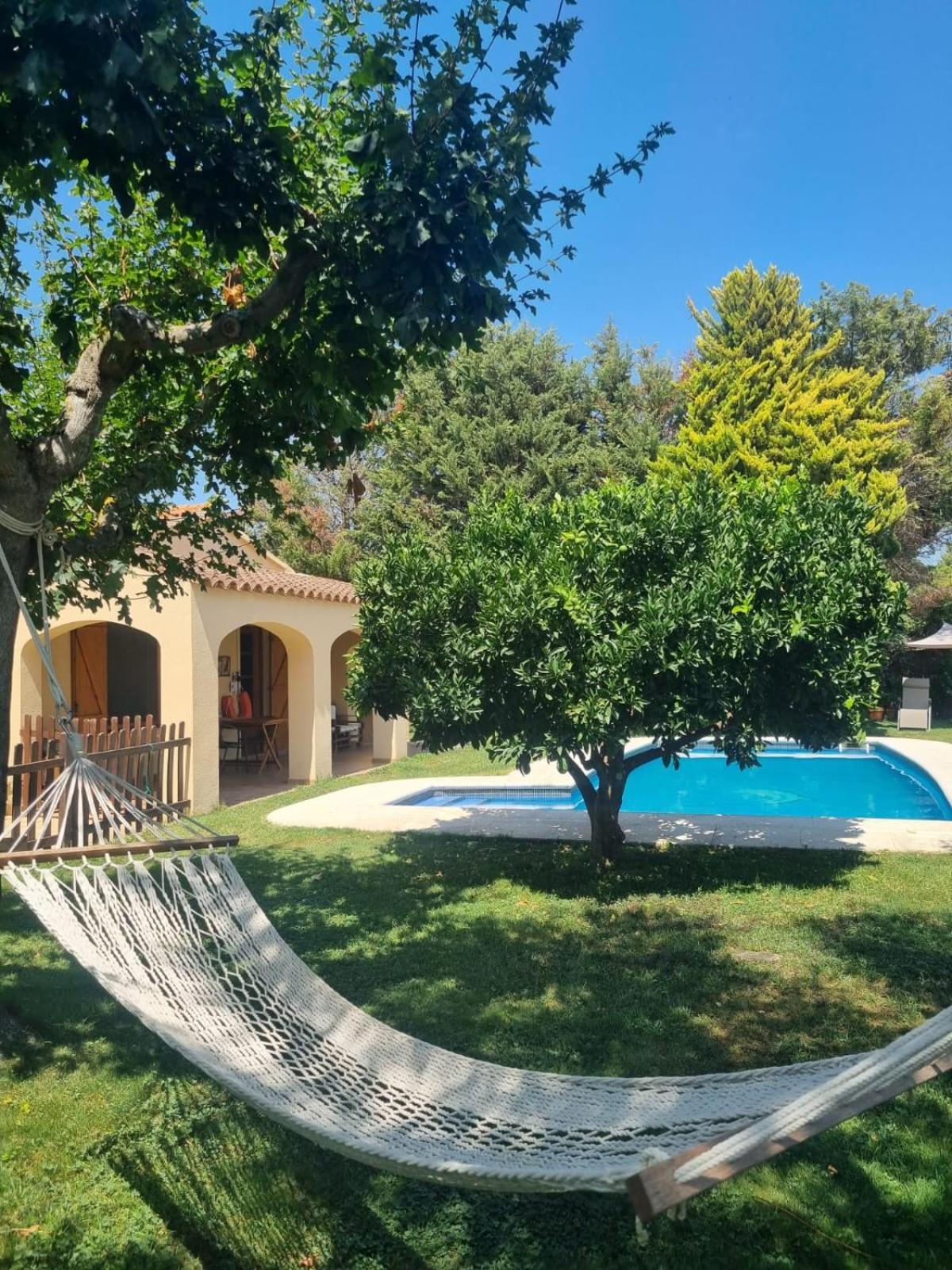 Apartment With Private Pool And Garden San Martín Sarroca المظهر الخارجي الصورة